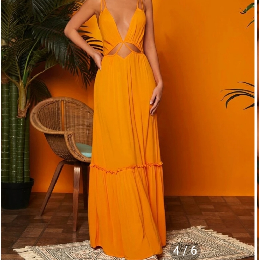 Green Cutout Maxi Dress